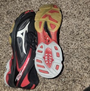 Volleyball shoes